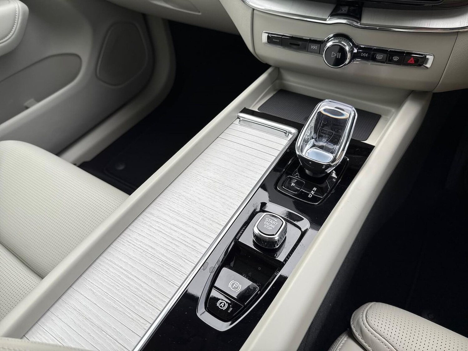 Used Volvo XC60 2025 for sale - 77516473: Photo 13