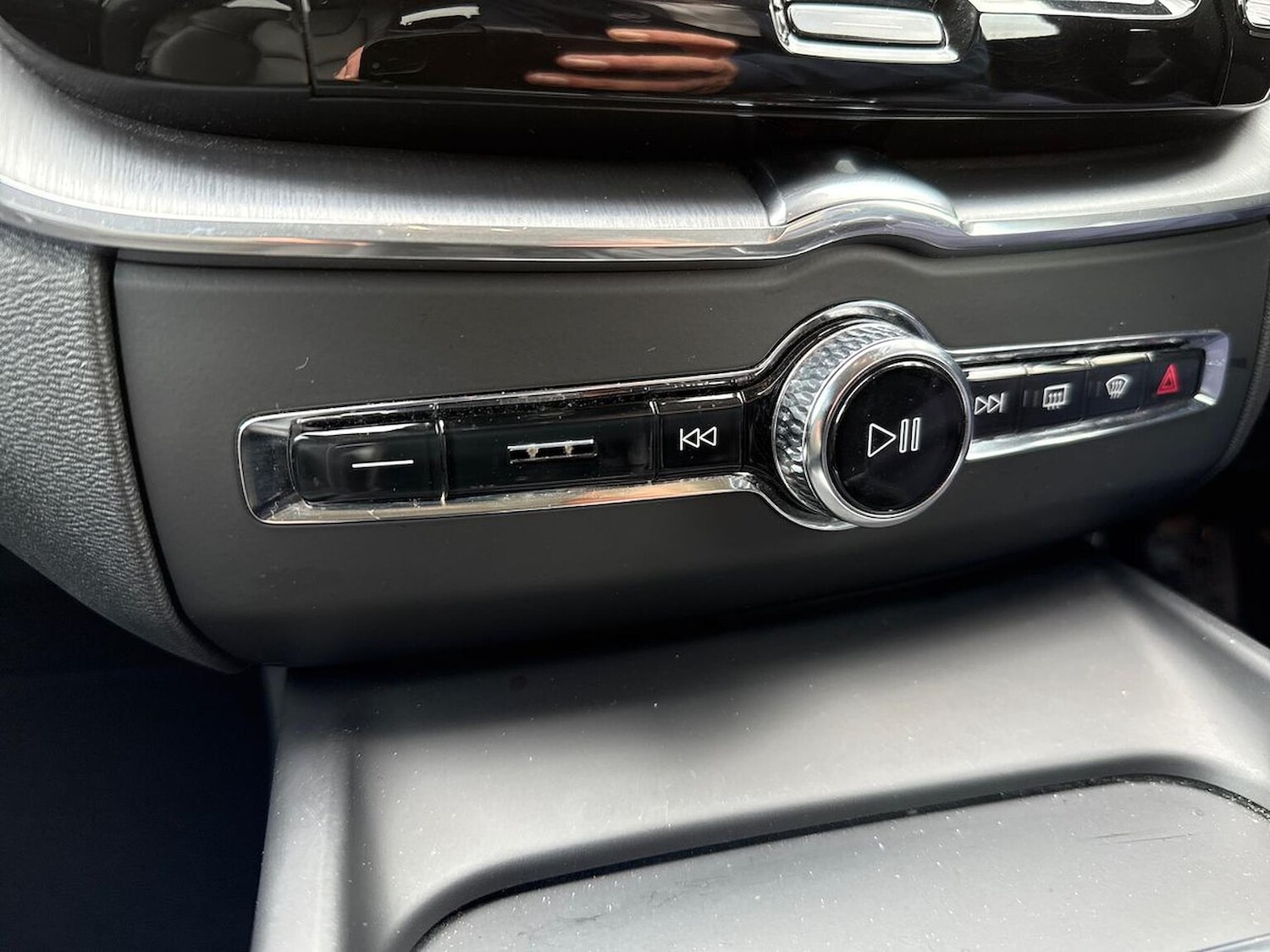 Used Volvo XC60 2018 for sale - 76149445: Photo 12