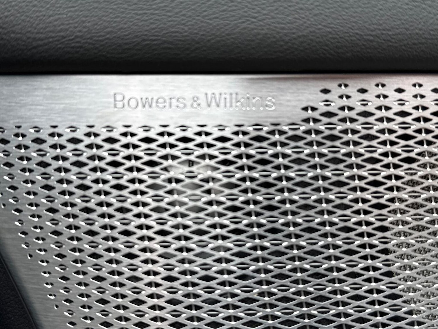 Used Volvo EX90 2025 for sale - 77536094: Photo 41