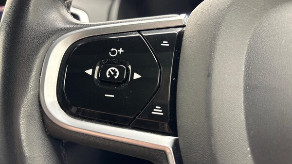 Used Volvo XC90 2022 for sale - 76207439: Photo 32