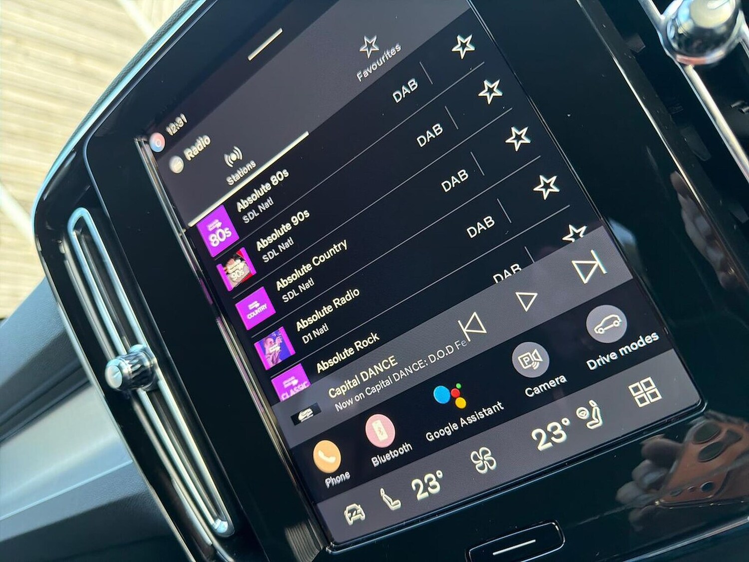 Used Volvo XC40 2025 for sale - 77487360: Photo 11