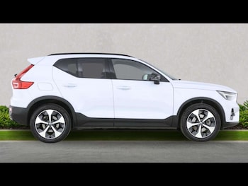 Used Volvo XC40 2025 for sale - 79365970: Photo