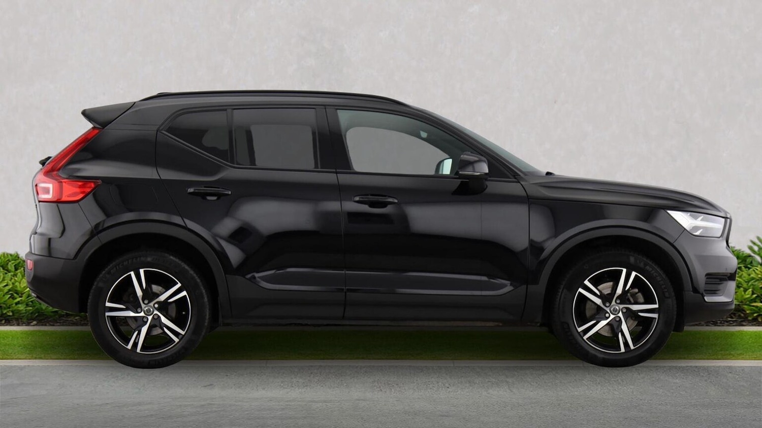 Used Volvo XC40 2021 for sale - 76566542: Photo 3