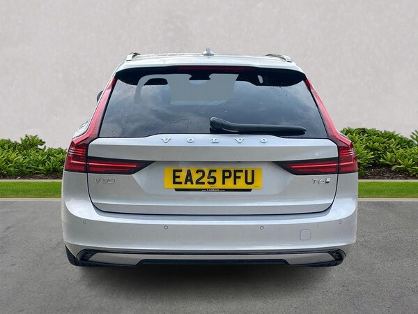 Used Volvo V90 2025 for sale - 75497807: Photo 4