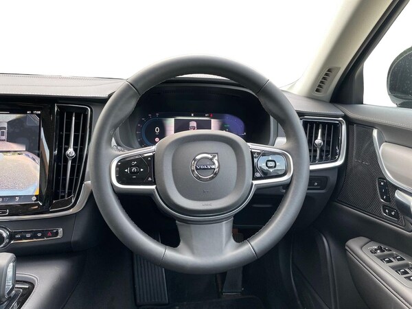 Used Volvo V90 2025 for sale - 75497807: Photo 9