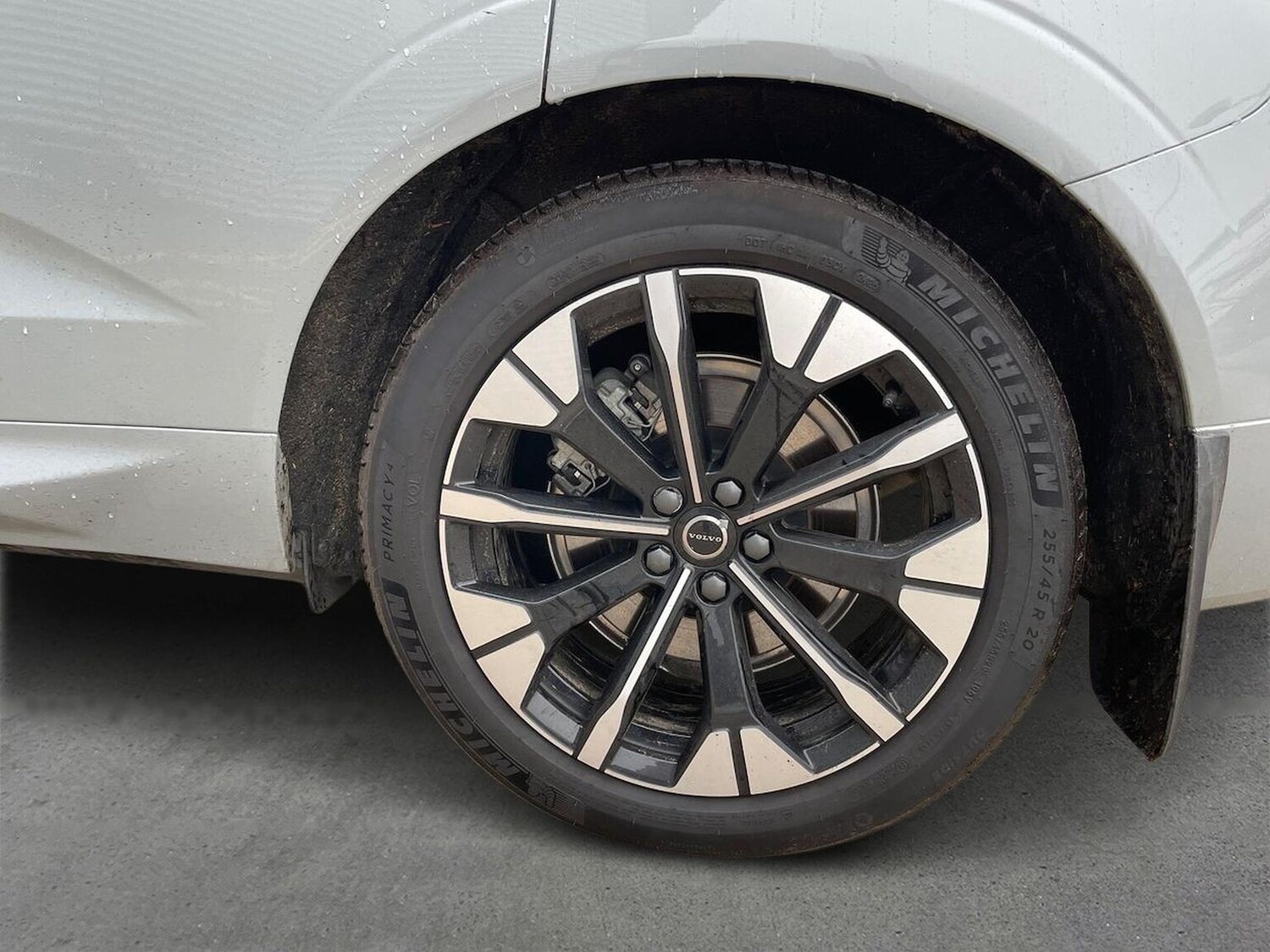 Used Volvo XC60 2025 for sale - 77759369: Photo 6