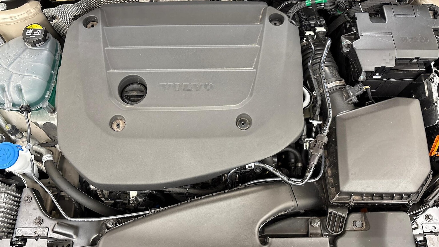 Used Volvo XC40 2025 for sale - 76450605: Photo 16