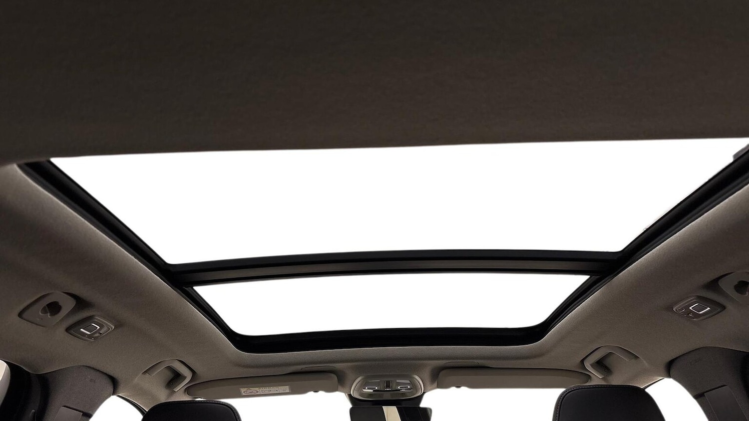 Used Volvo XC40 2025 for sale - 76450605: Photo 19