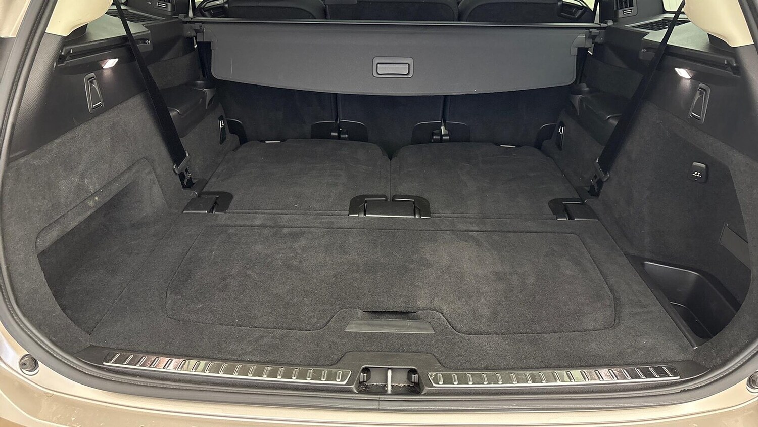 Used Volvo XC90 2025 for sale - 78139548: Photo 16