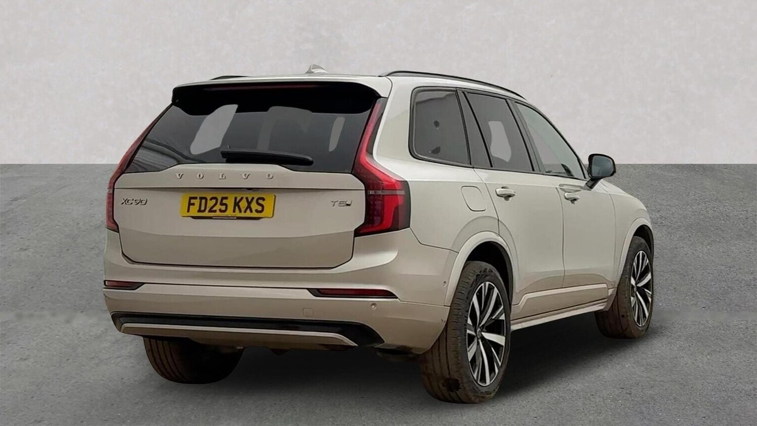 Used Volvo XC90 2025 for sale - 78139548: Photo 8