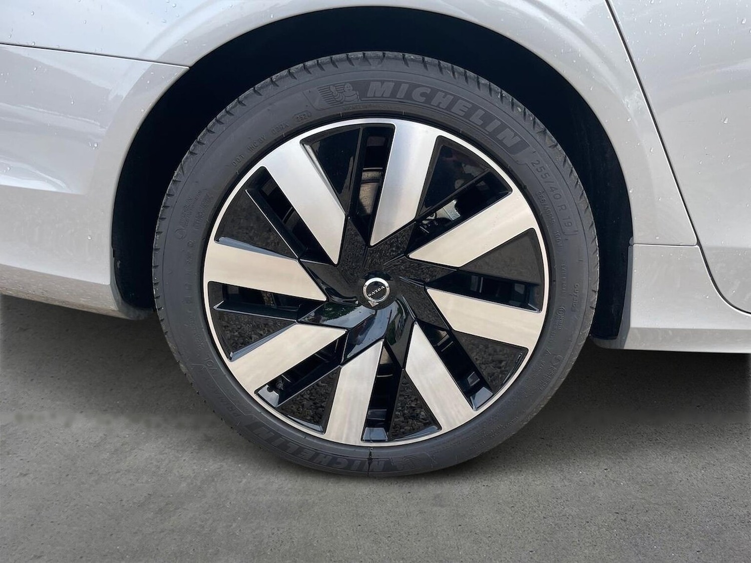 Used Volvo V90 2025 for sale - 76461817: Photo 6