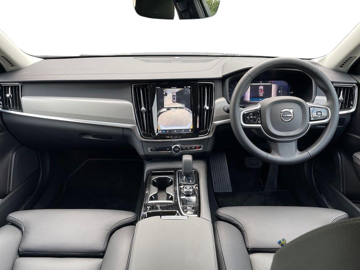 Used Volvo V90 2025 for sale - 76461817: Photo 8