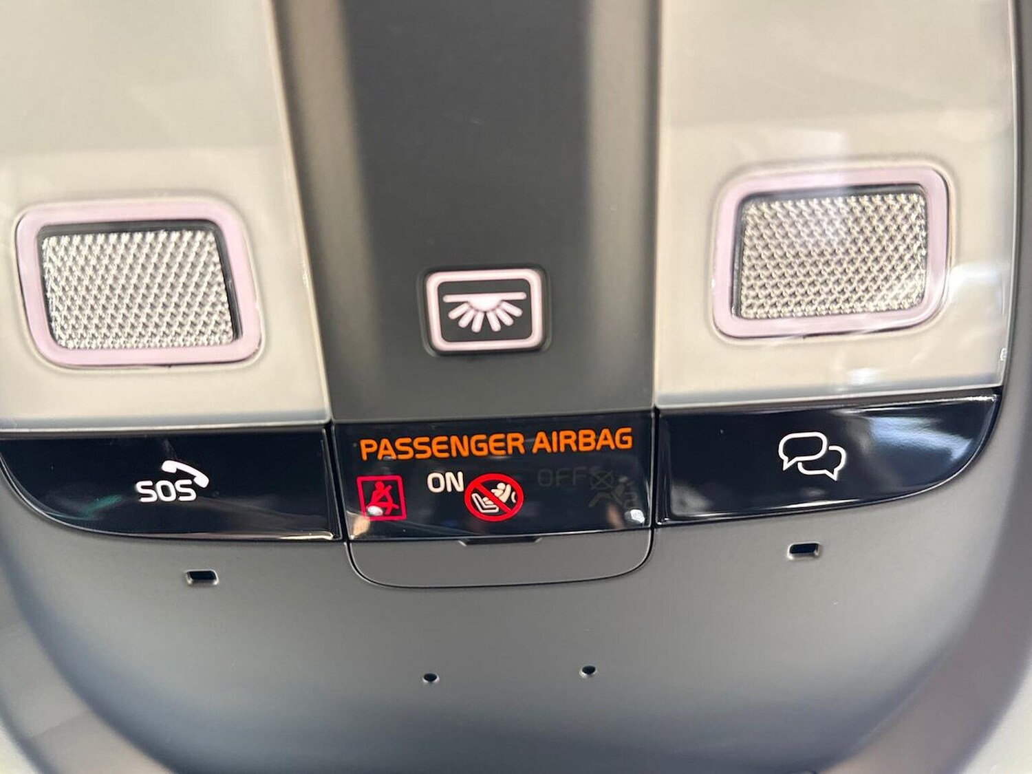 Used Volvo XC40 2025 for sale - 78194208: Photo 40