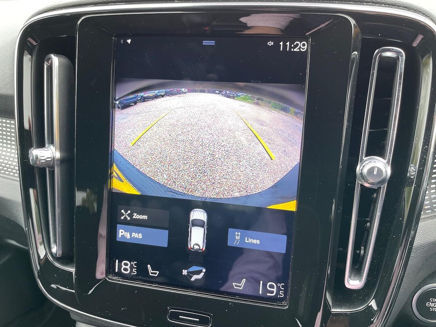 Used Volvo XC40 2019 for sale - 76643642: Photo 23