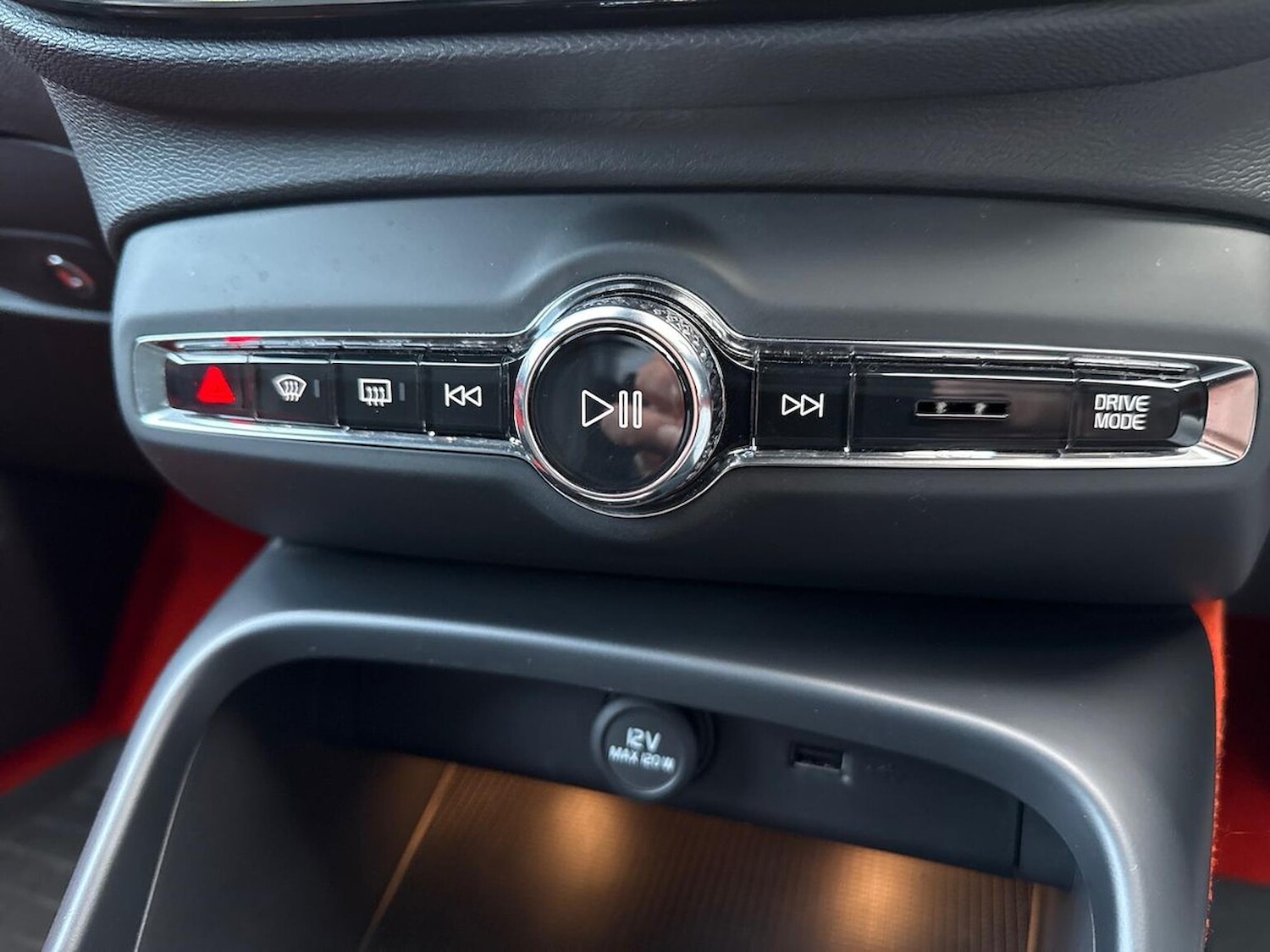 Used Volvo XC40 2019 for sale - 76439806: Photo 12