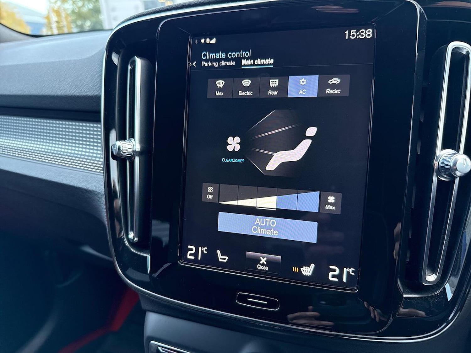 Used Volvo XC40 2019 for sale - 76439806: Photo 25