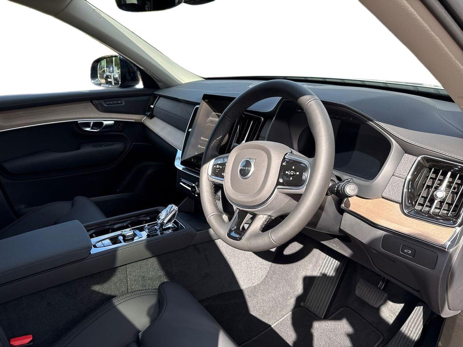 Used Volvo XC90 2025 for sale - 77487443: Photo 15