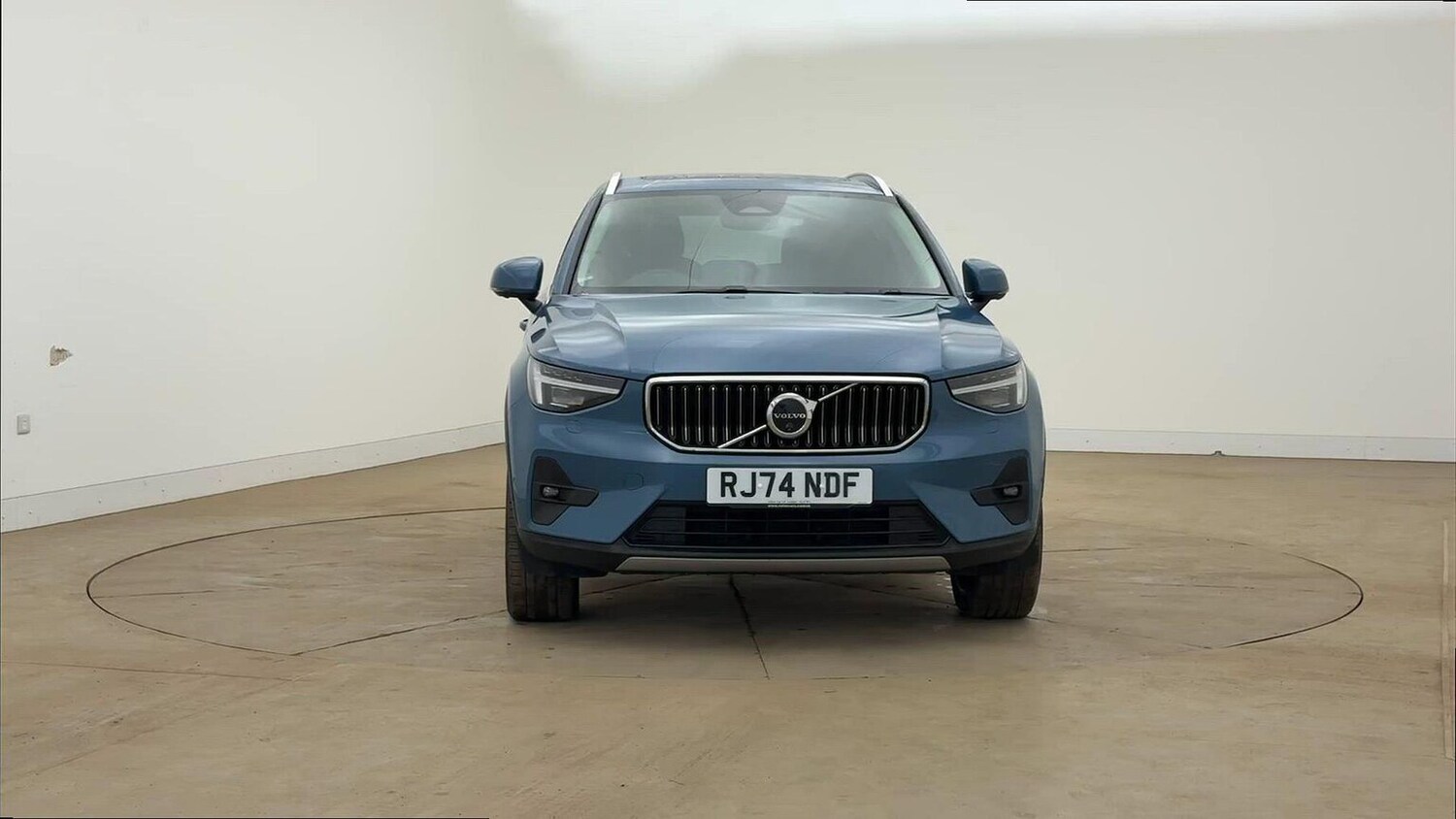 Used Volvo XC40 2024 for sale - 77487414: Photo 7
