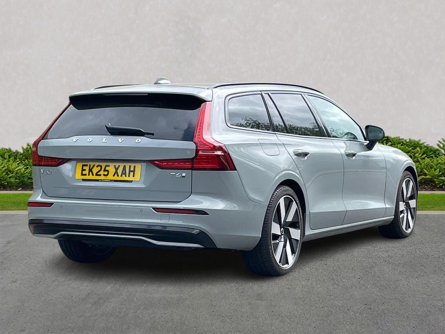 Used Volvo V60 2025 for sale - 76699390: Photo 18