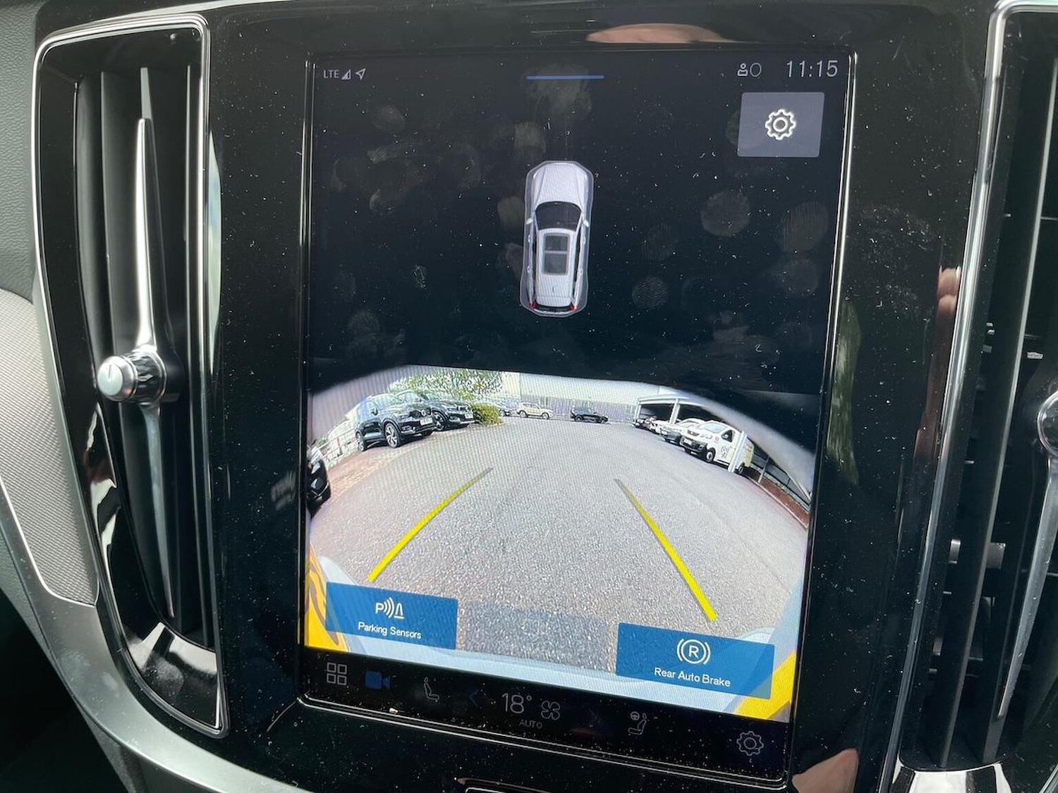 Used Volvo V60 2025 for sale - 76699390: Photo 23