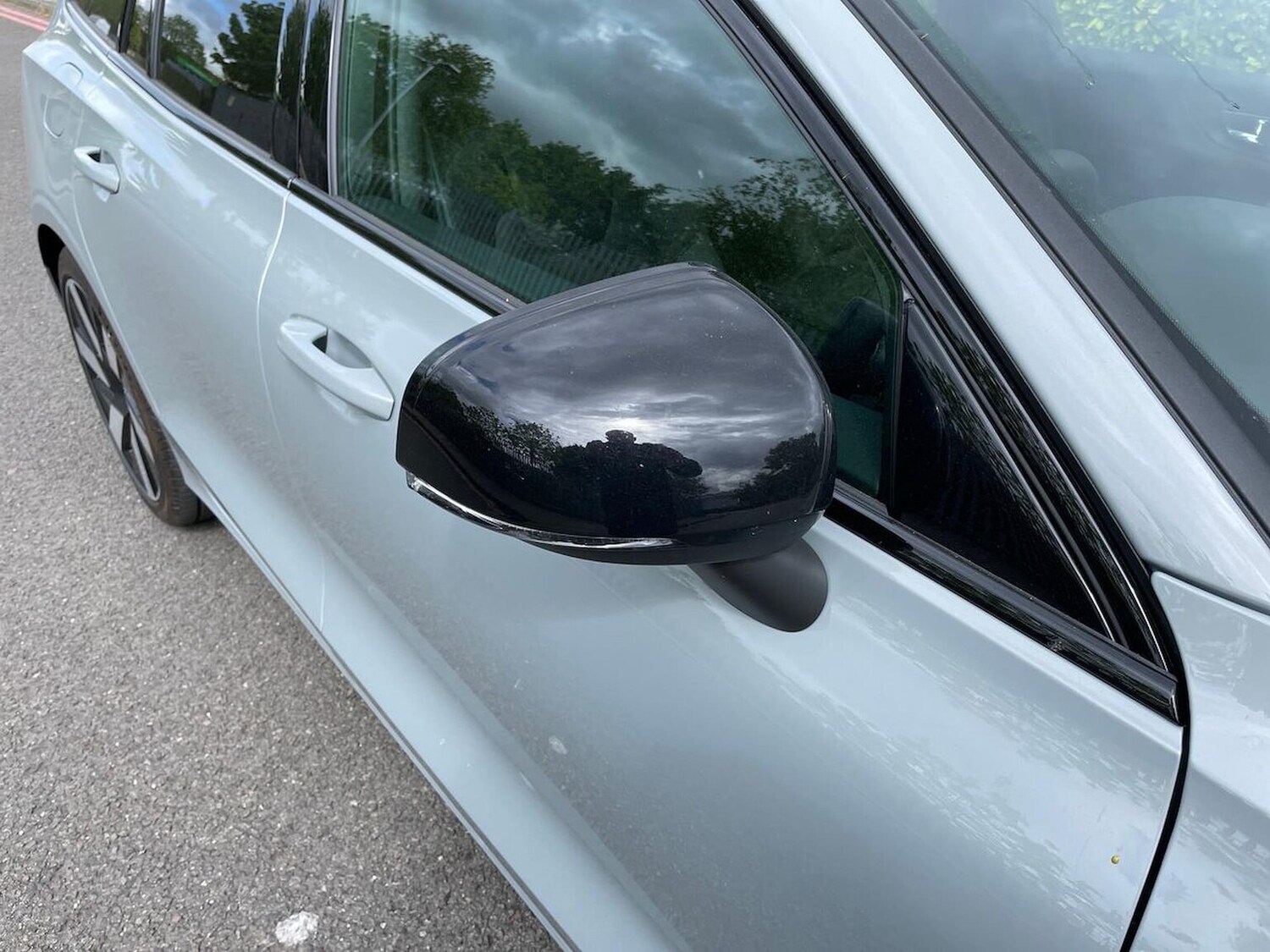 Used Volvo V60 2025 for sale - 76699390: Photo 35