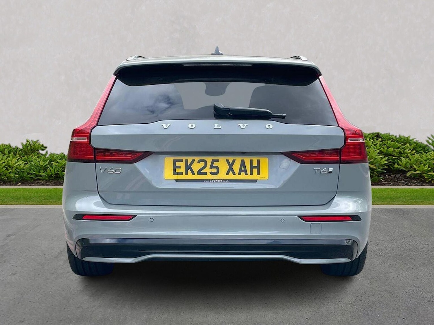 Used Volvo V60 2025 for sale - 76699390: Photo 4