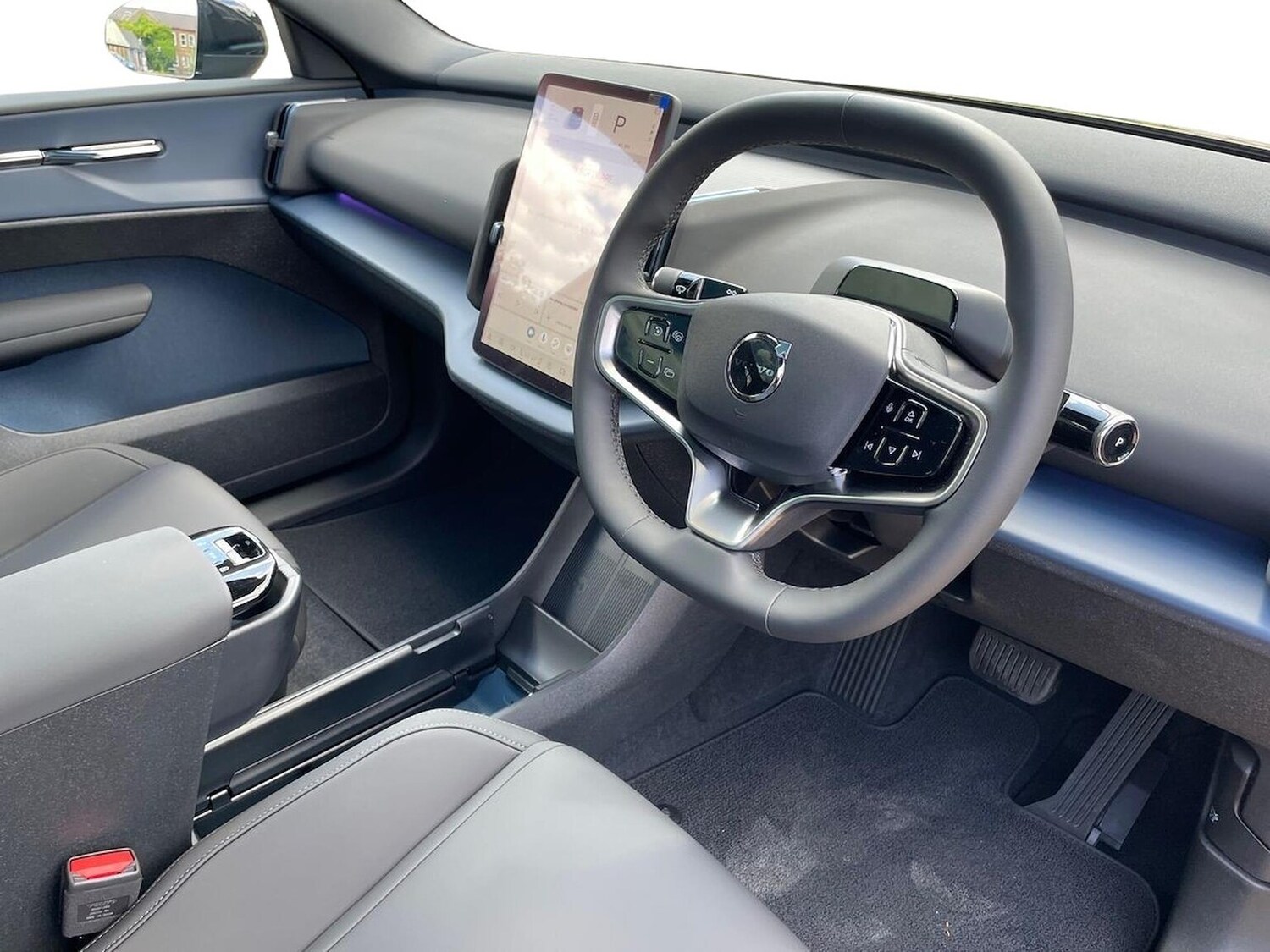 Used Volvo EX30 2025 for sale - 76830688: Photo 15