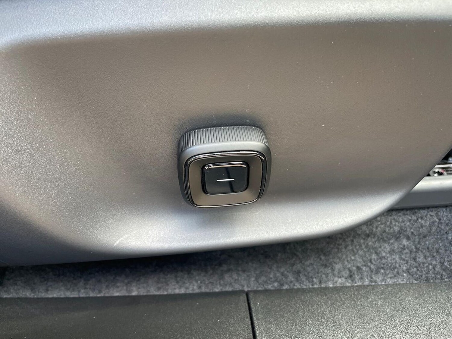 Used Volvo EX30 2025 for sale - 76830688: Photo 27