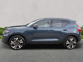 Used Volvo XC40 2025 for sale - 75740364: Photo