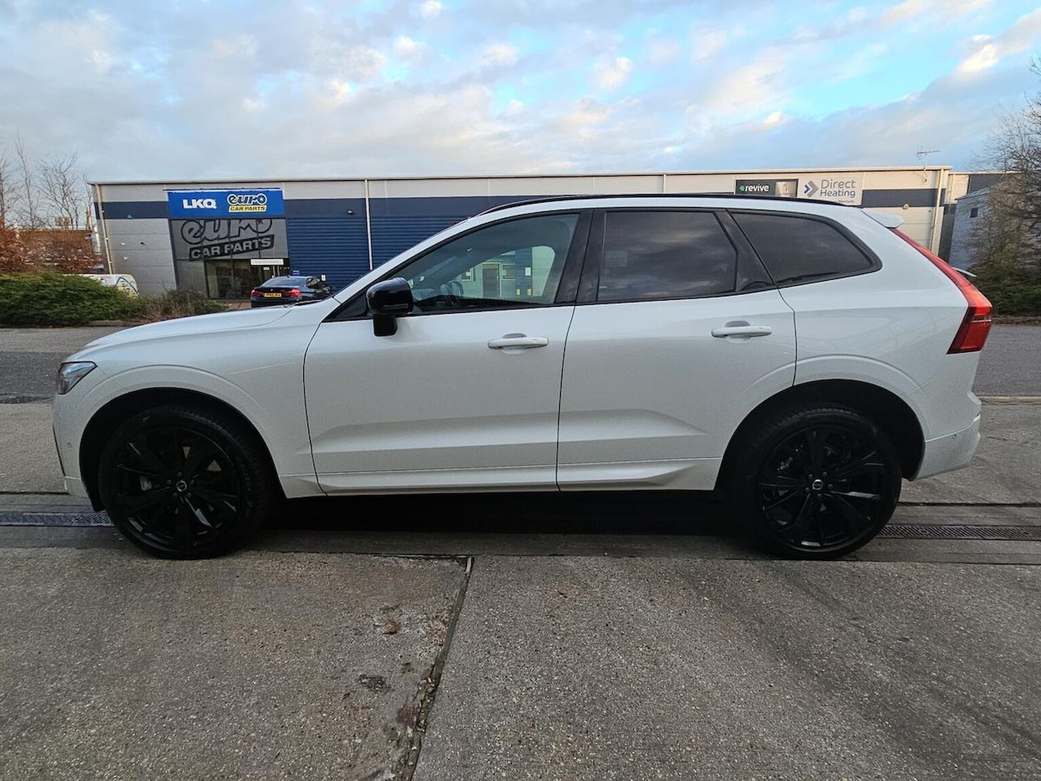 Used Volvo XC60 2025 for sale - 77802105: Photo 19