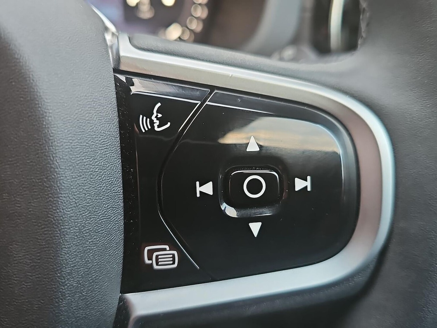 Used Volvo XC60 2025 for sale - 77802105: Photo 26