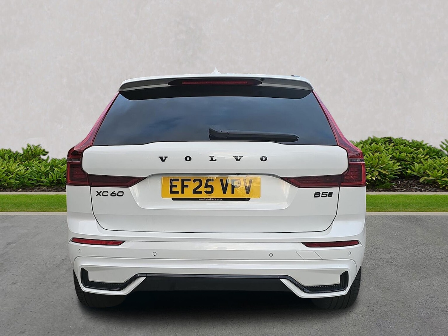 Used Volvo XC60 2025 for sale - 77802105: Photo 4