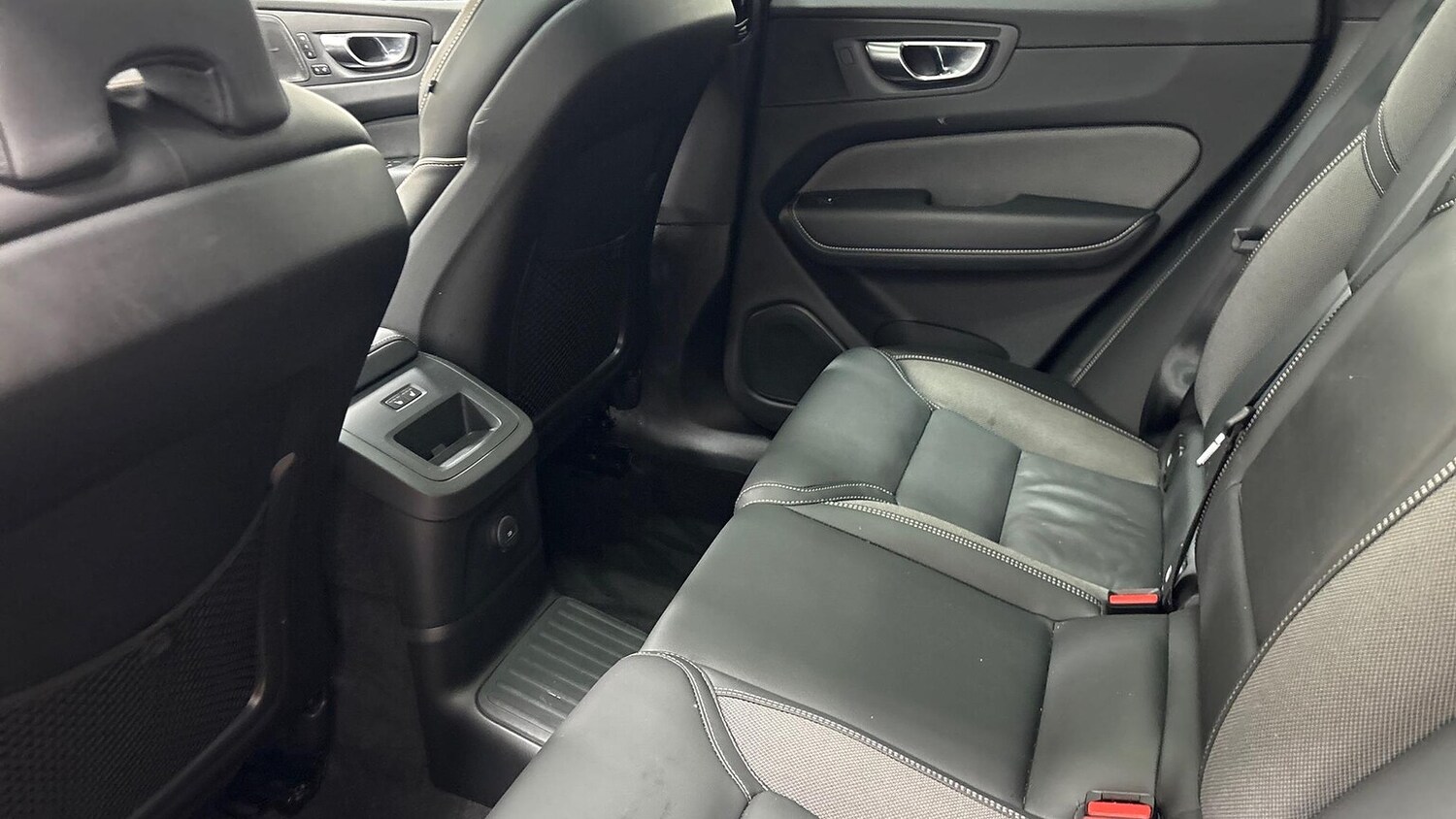 Used Volvo XC60 2025 for sale - 77487384: Photo 13