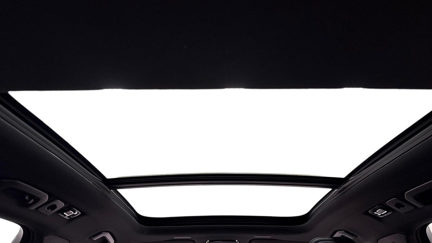 Used Volvo XC60 2025 for sale - 77487384: Photo 18