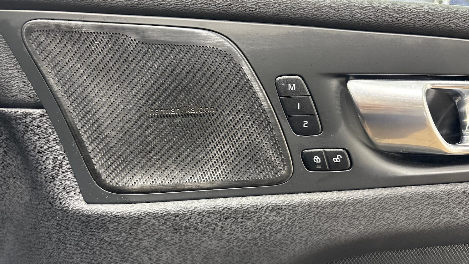 Used Volvo XC60 2025 for sale - 77487384: Photo 27