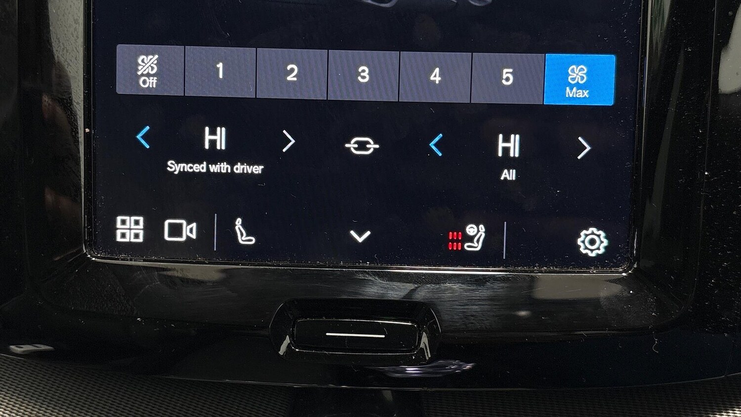 Used Volvo XC60 2025 for sale - 77487384: Photo 39