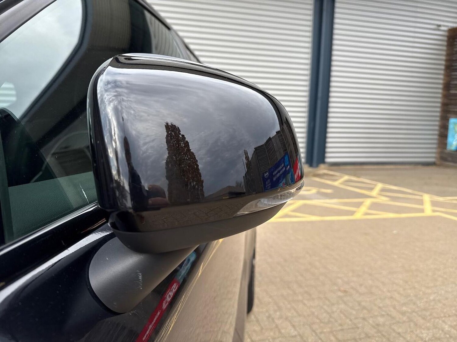 Used Volvo XC40 2021 for sale - 76478208: Photo 37