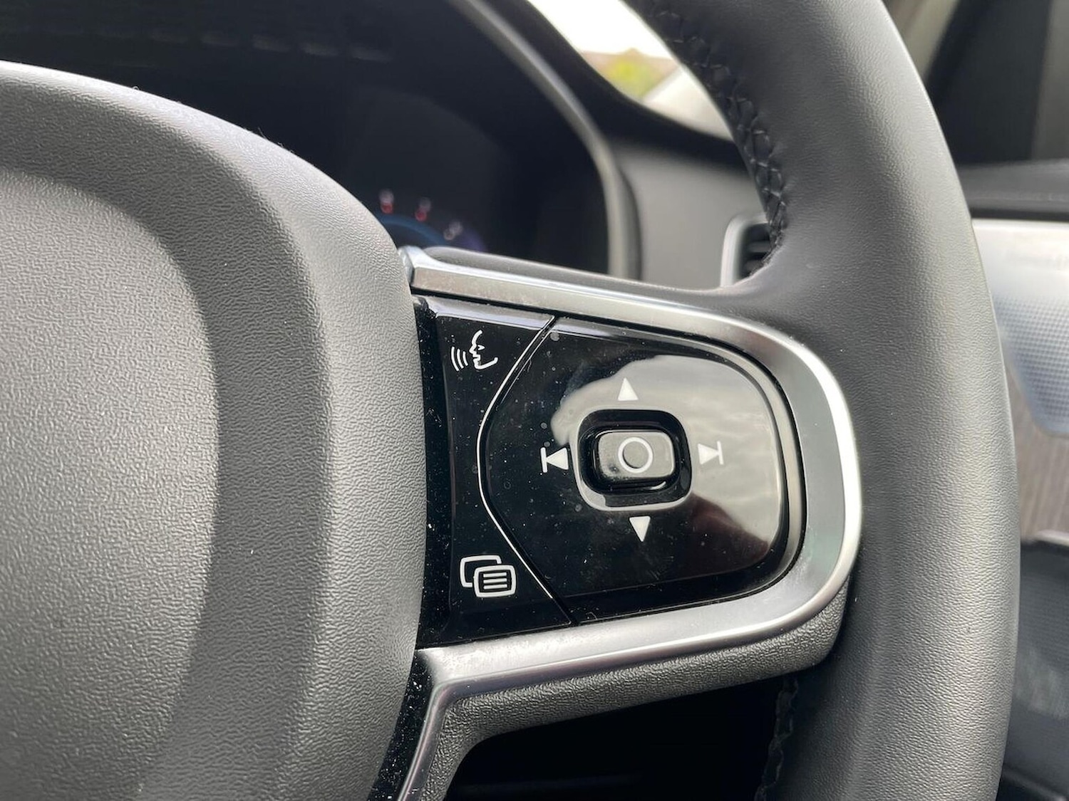 Used Volvo XC90 2023 for sale - 76504982: Photo 28