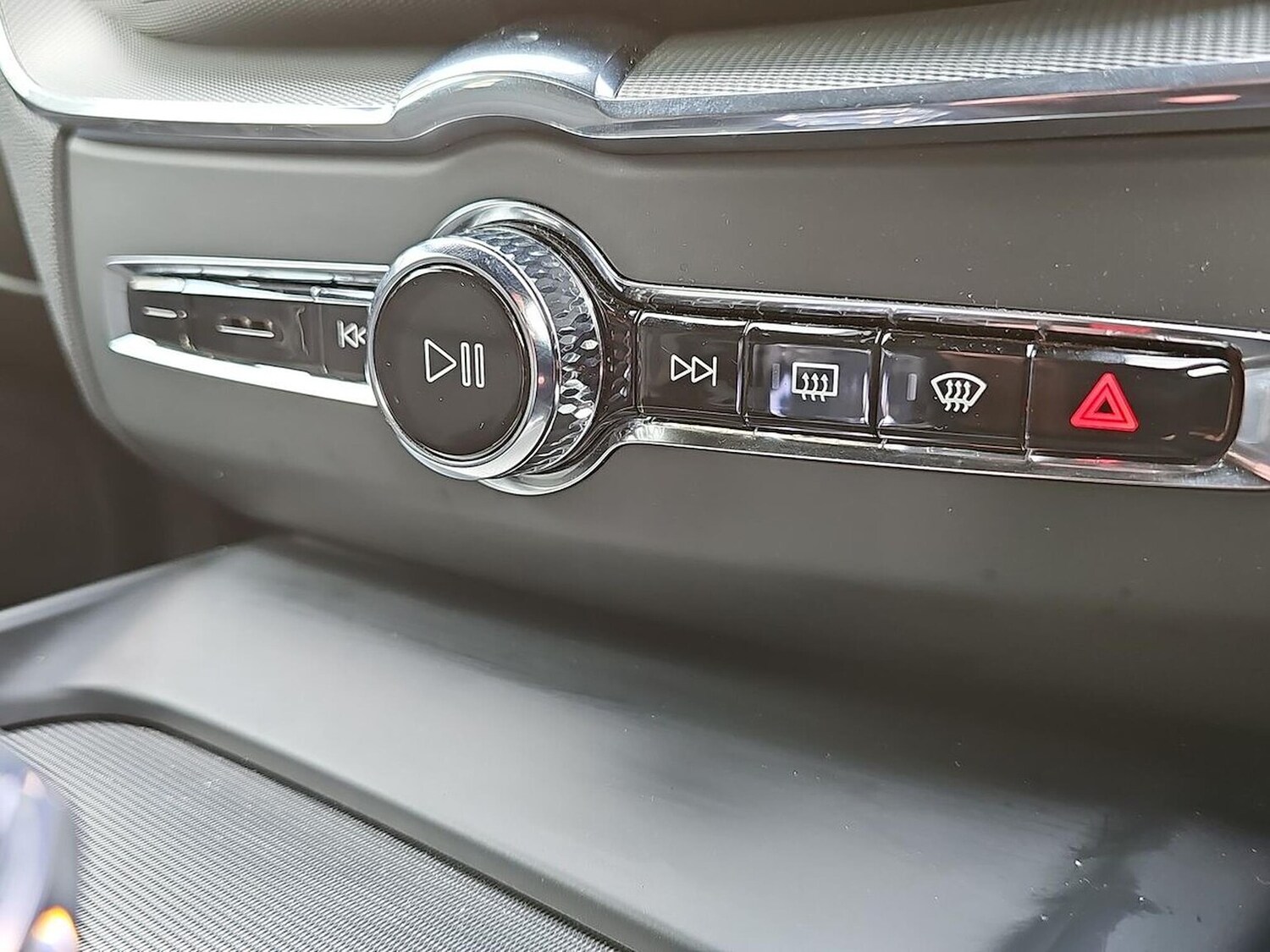 Used Volvo XC60 2023 for sale - 78193922: Photo 14