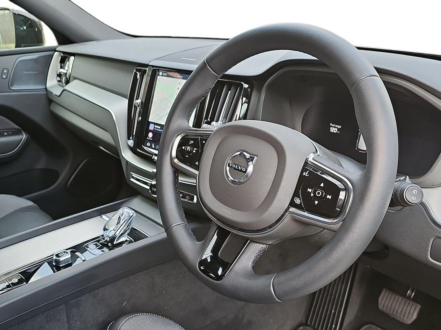 Used Volvo XC60 2023 for sale - 78193922: Photo 17