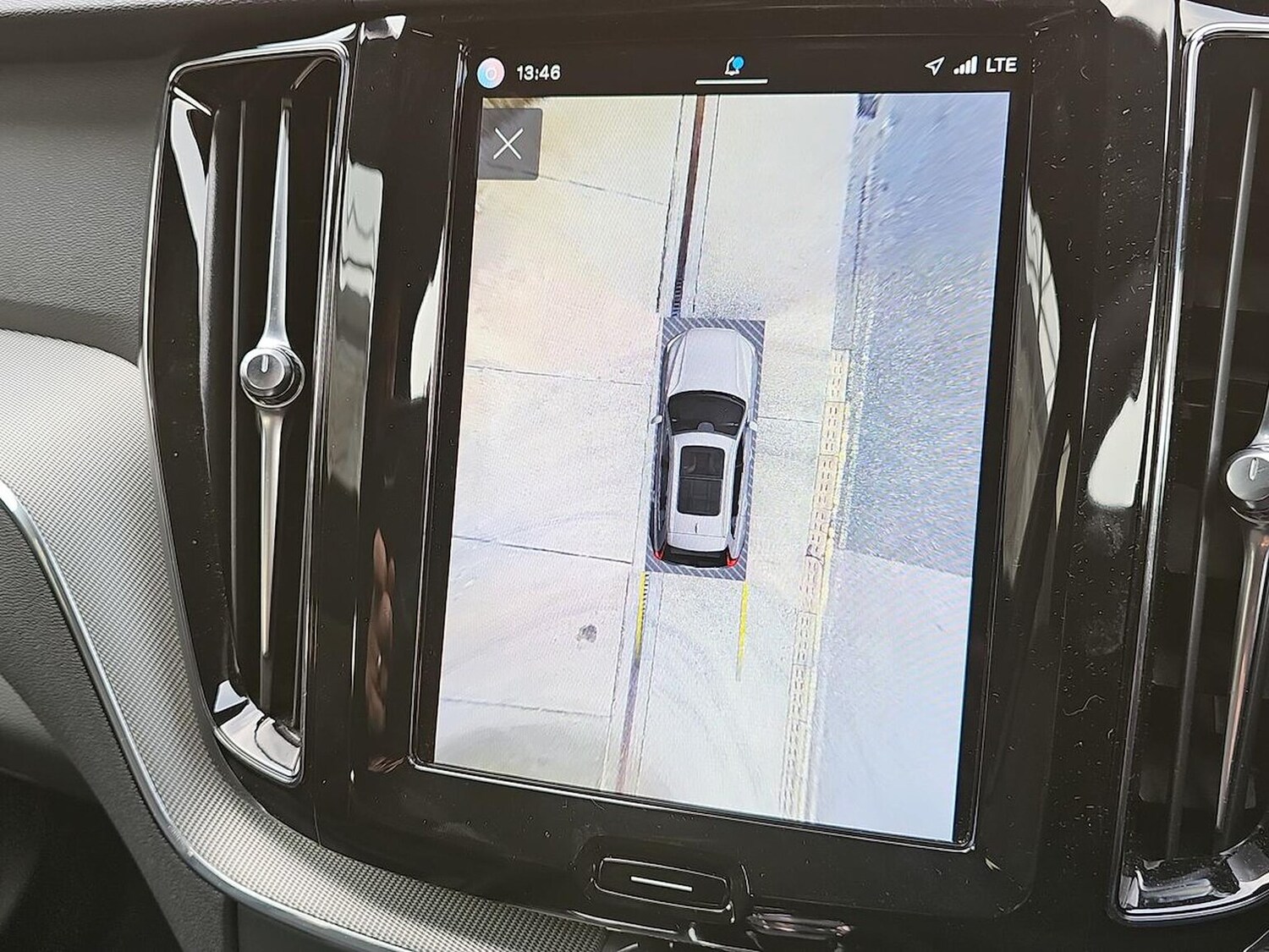 Used Volvo XC60 2023 for sale - 78193922: Photo 25