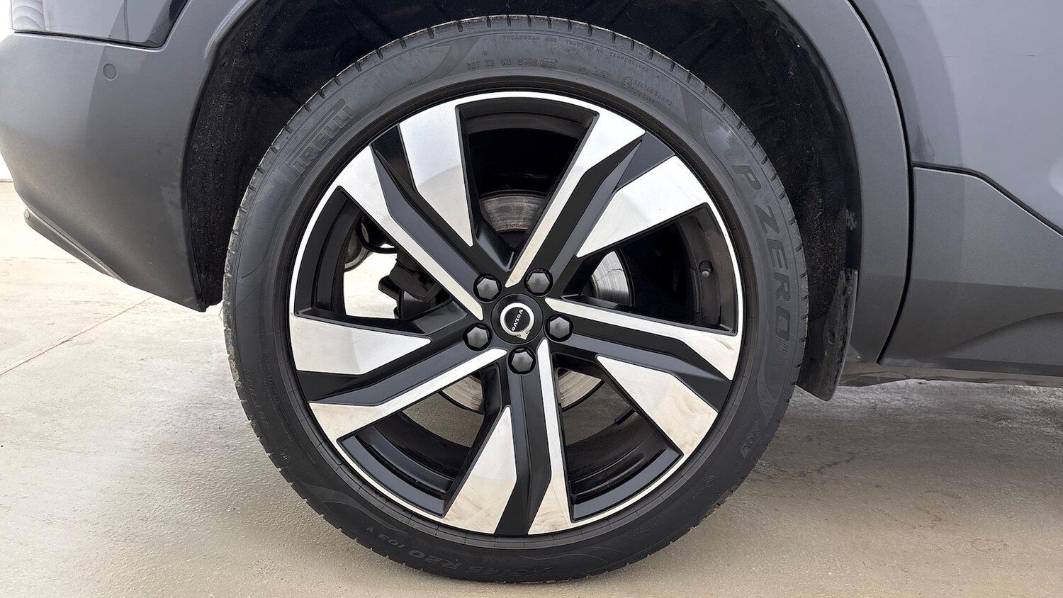 Used Volvo XC40 2022 for sale - 76335103: Photo 22