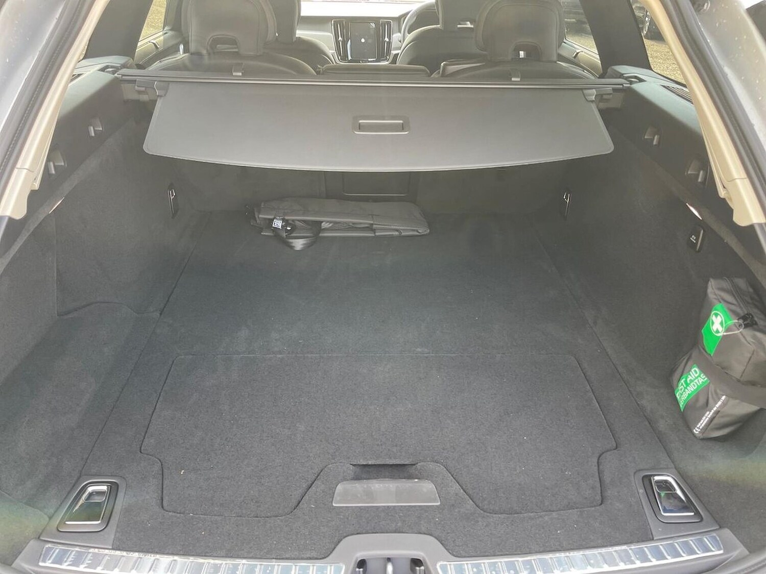 Used Volvo V90 2025 for sale - 77487411: Photo 17