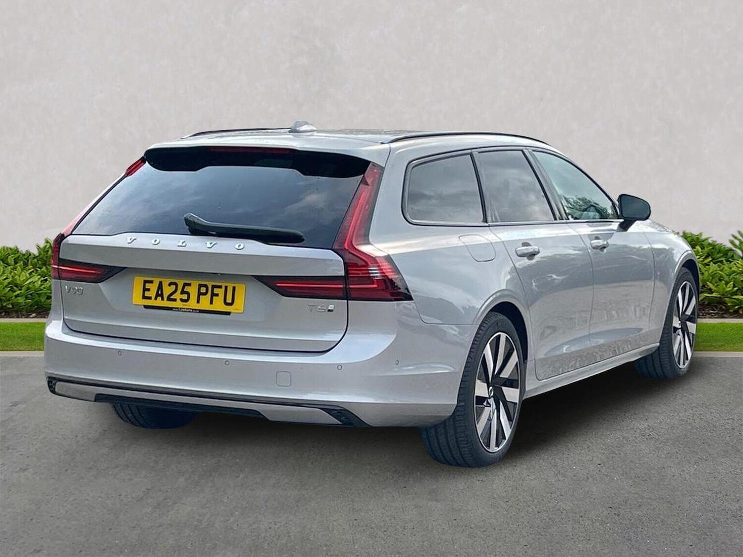 Used Volvo V90 2025 for sale - 77487411: Photo 18