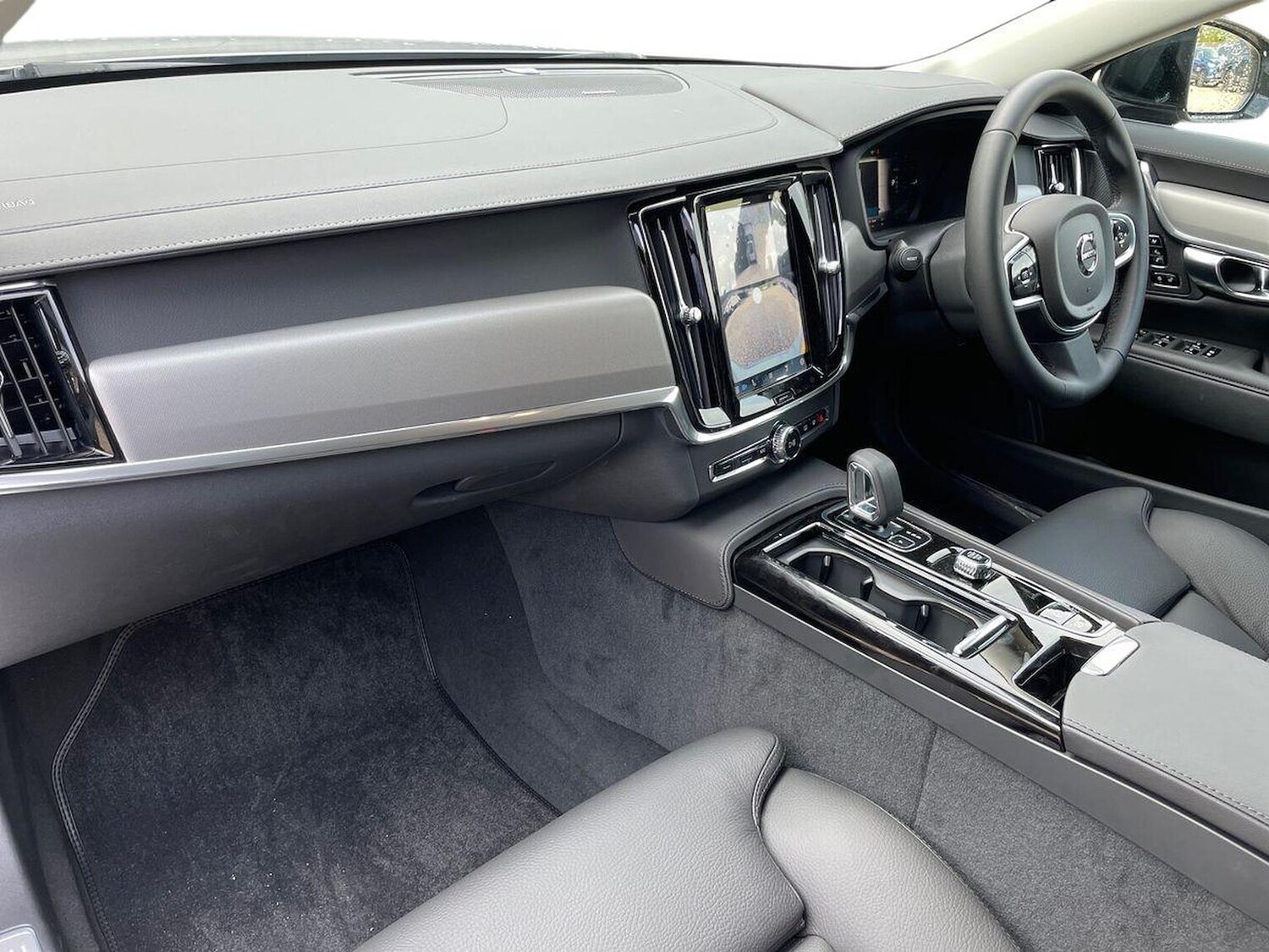 Used Volvo V90 2025 for sale - 77487411: Photo 7