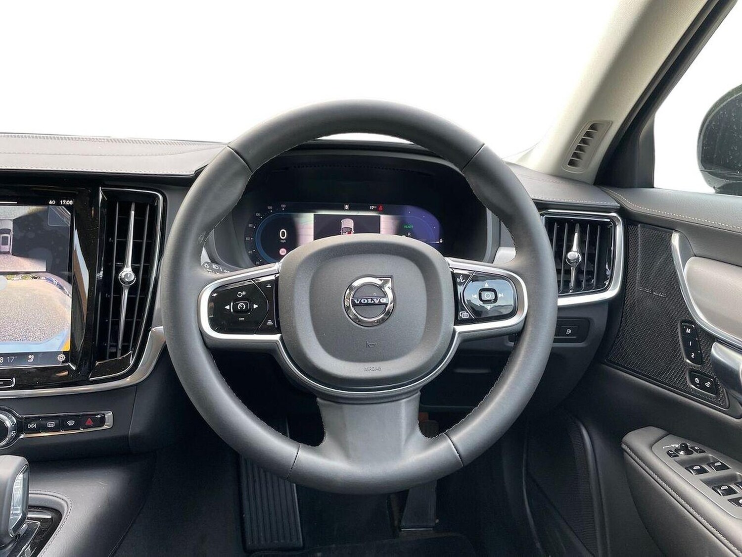 Used Volvo V90 2025 for sale - 77487411: Photo 9