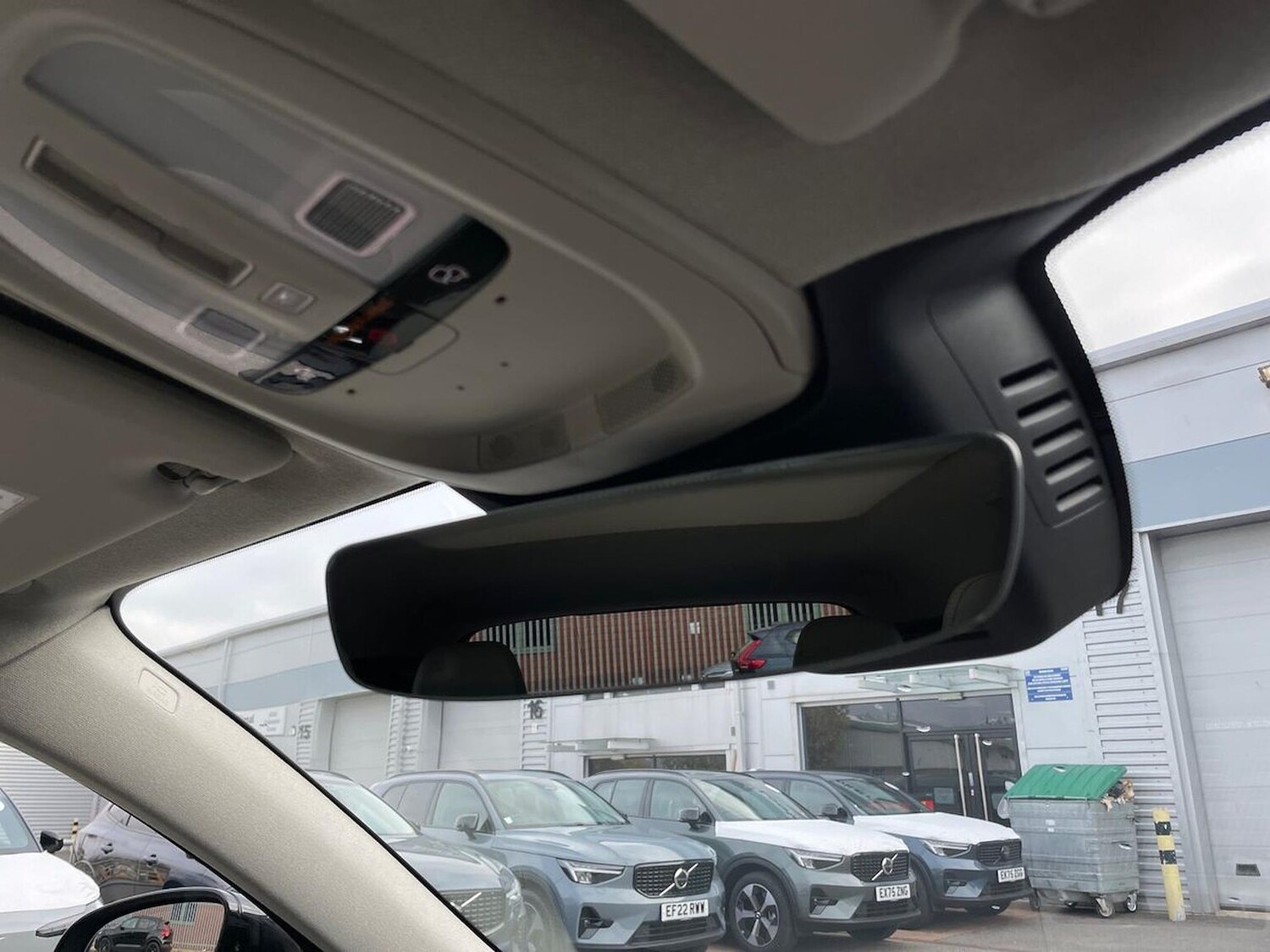 Used Volvo XC40 2025 for sale - 77487431: Photo 14