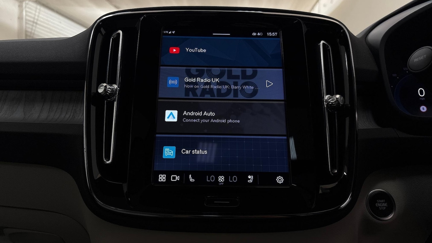 Used Volvo XC40 2024 for sale - 76940139: Photo 13