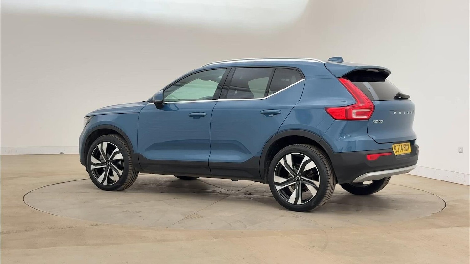 Used Volvo XC40 2024 for sale - 76940139: Photo 22