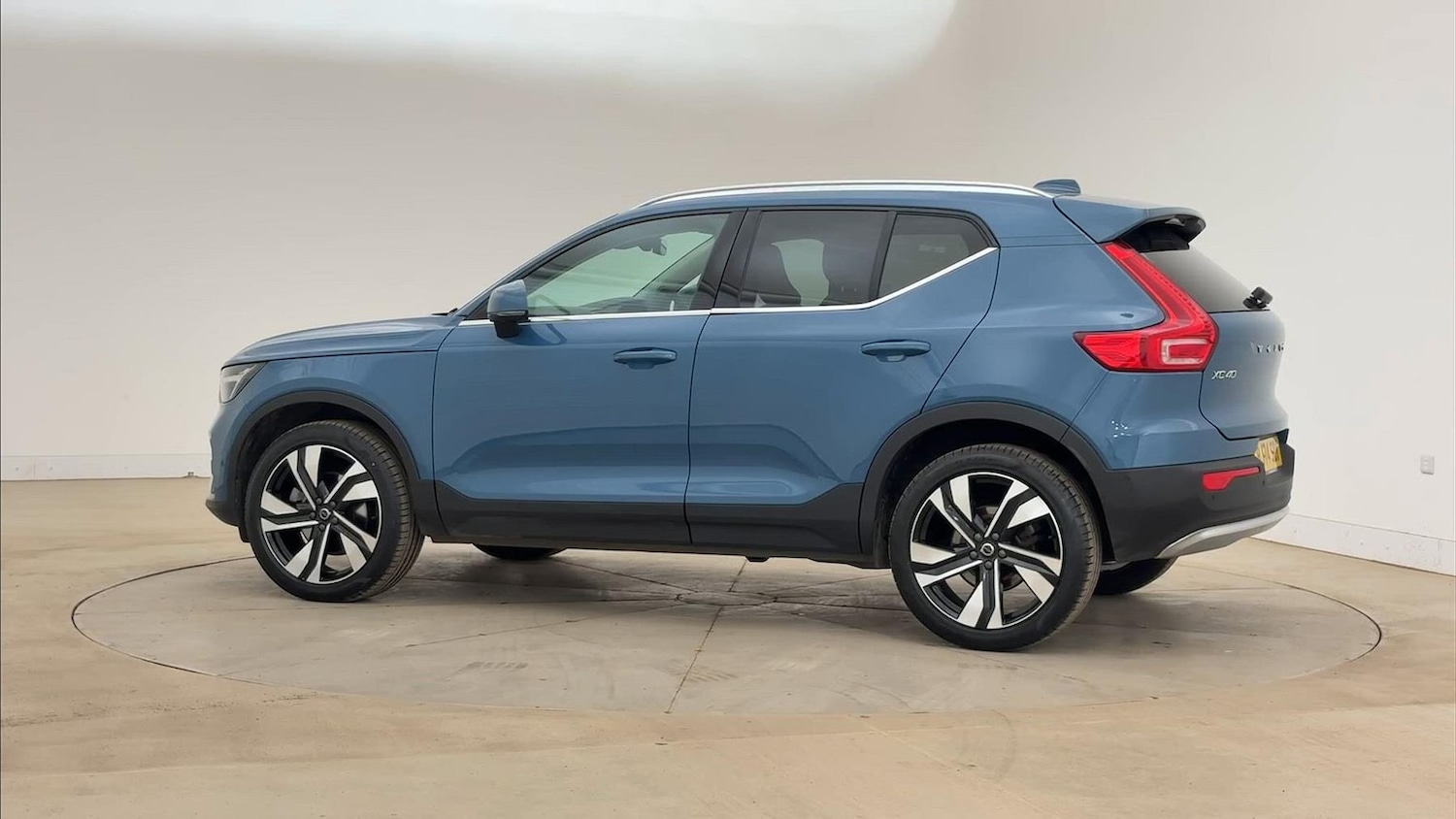 Used Volvo XC40 2024 for sale - 76940139: Photo 25